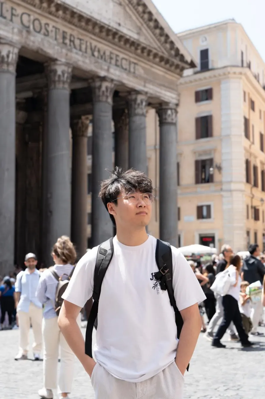 Portrait of Justin Fung